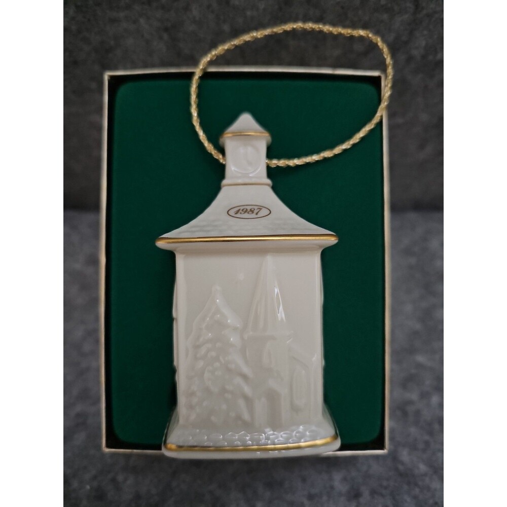 Lenox 1987 Annual Ornament PEACEFUL VILLAGE CHURCH Porcelain Christmas In Box